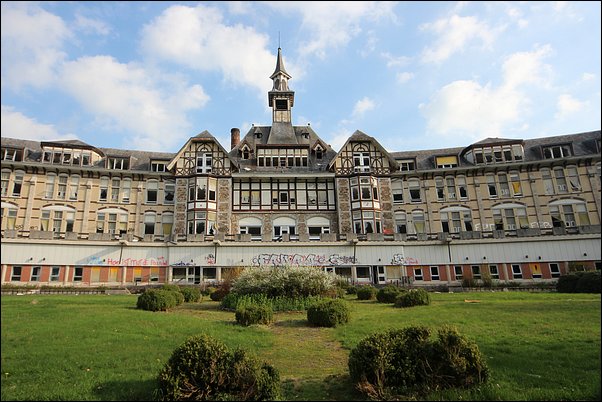 Partie centrale du sanatorium