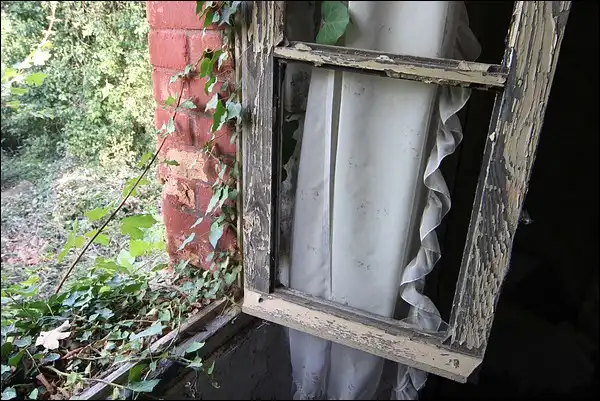 Fenêtre en urbex