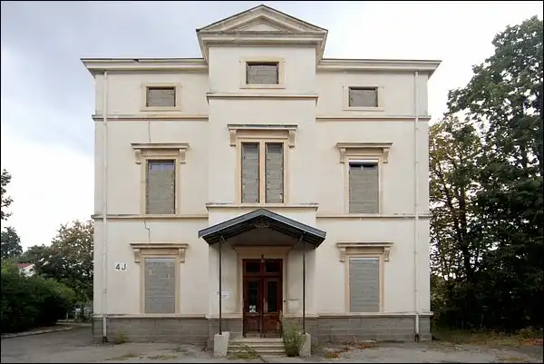 Hôpital abandonné