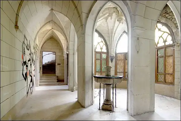 Château abandonné
