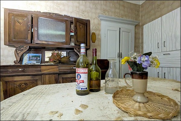 Détail sur le vieux Ricard