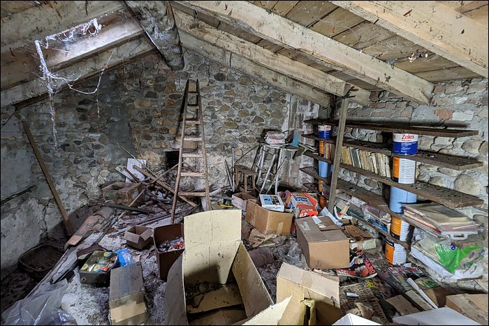 Grenier en urbex